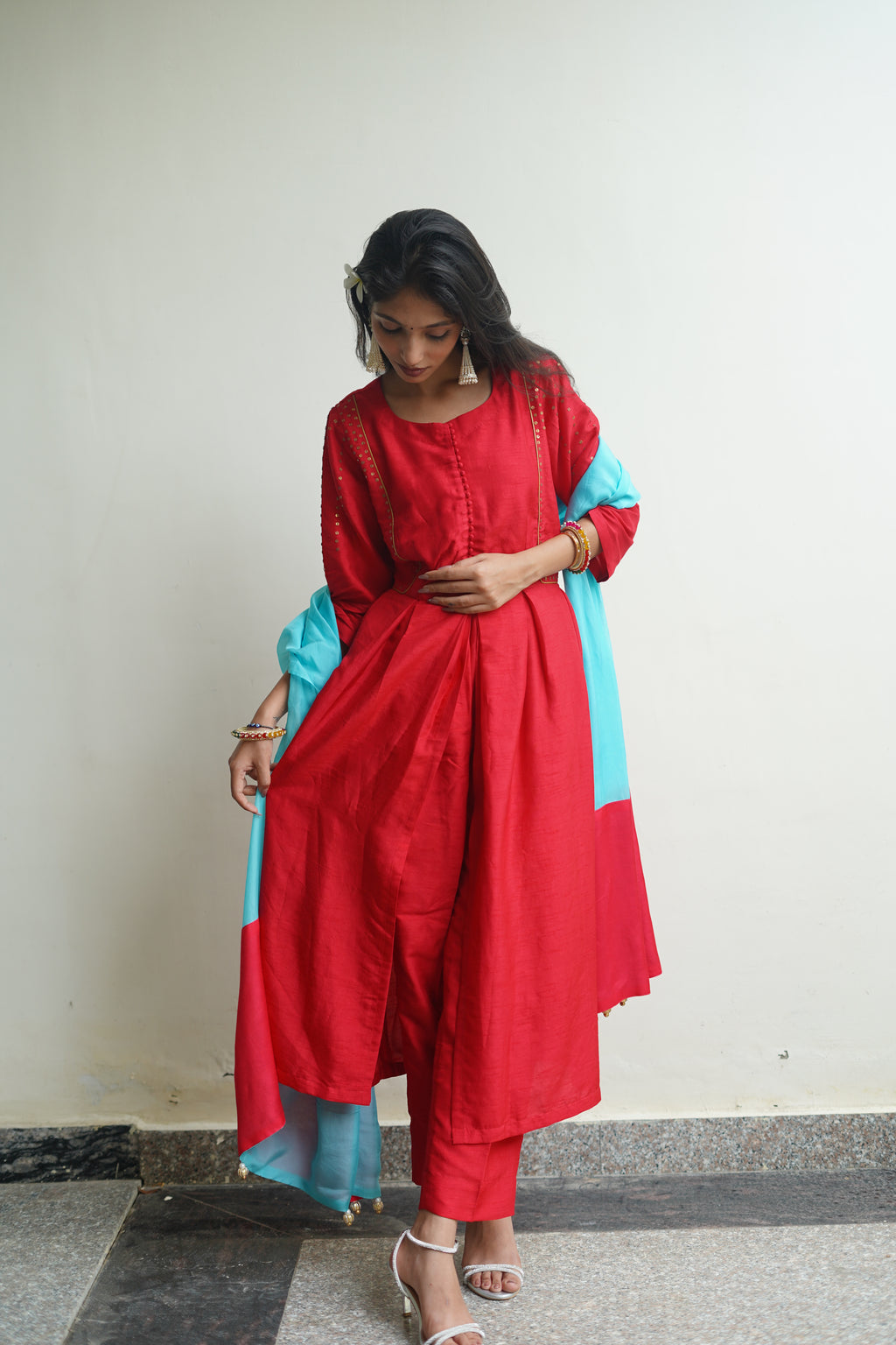 The Aarohi Suit Set